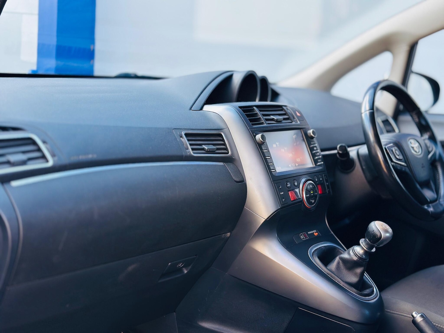 Used Toyota Verso 2017 for sale - 76423912: Photo 42