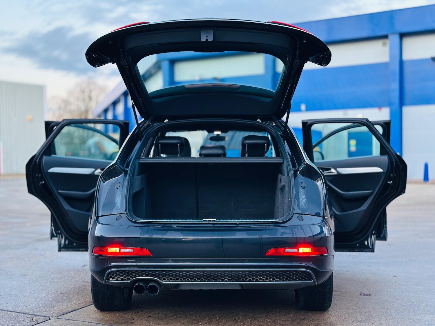 Used Audi Q3 2012 for sale - 76688719: Photo 11