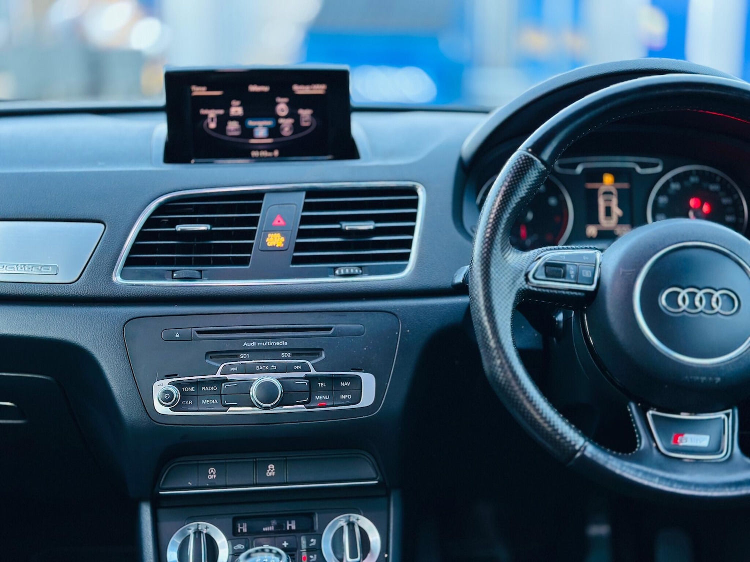 Used Audi Q3 2012 for sale - 76688719: Photo 13