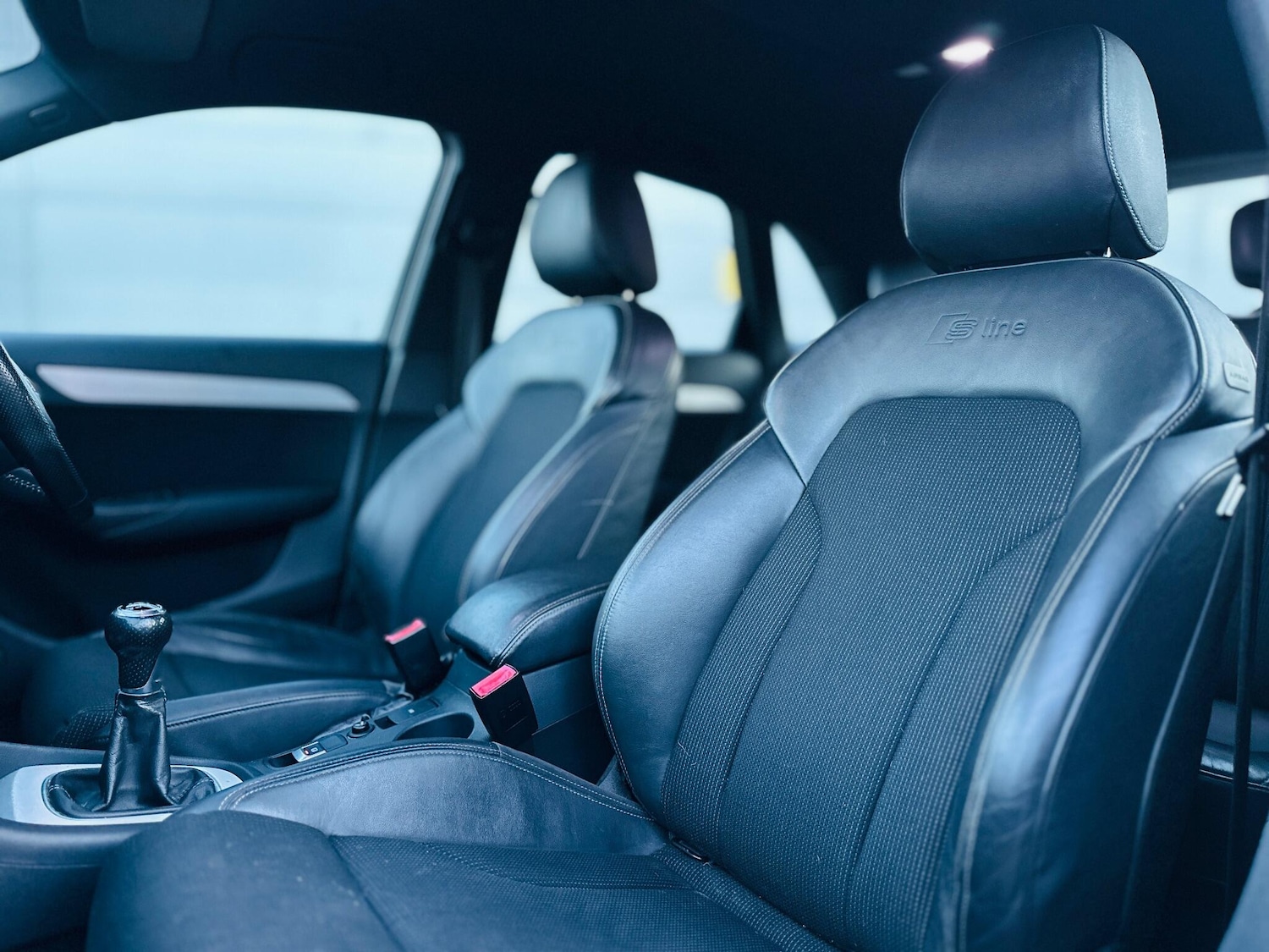 Used Audi Q3 2012 for sale - 76688719: Photo 28