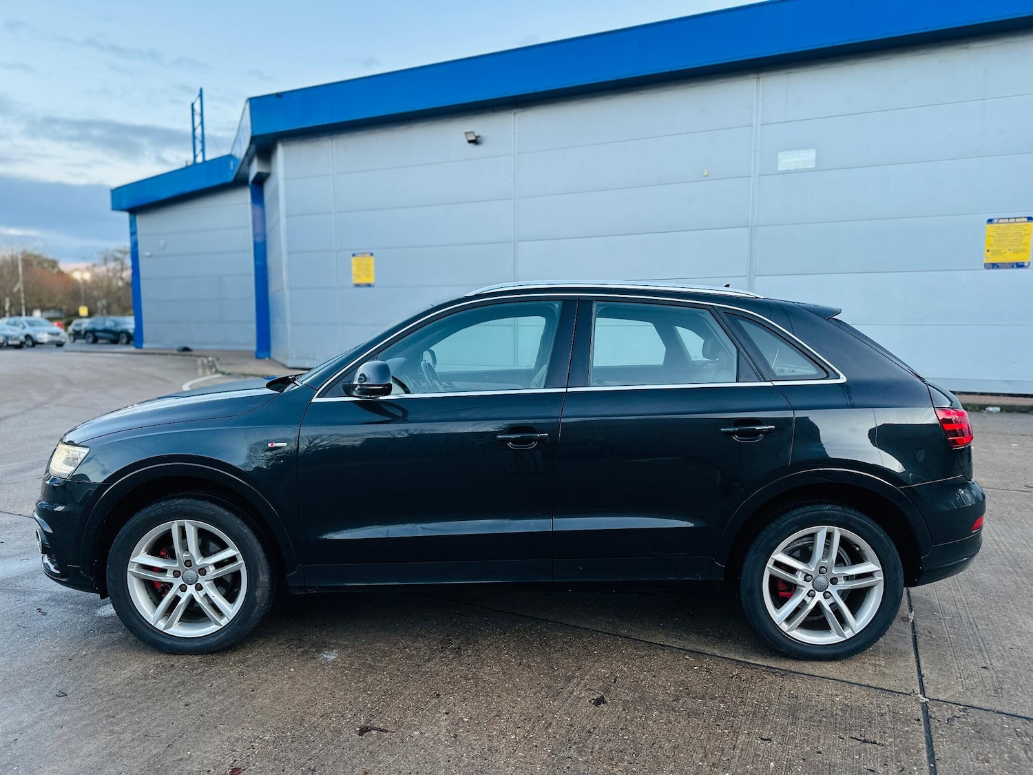 Used Audi Q3 2012 for sale - 76688719: Photo 46