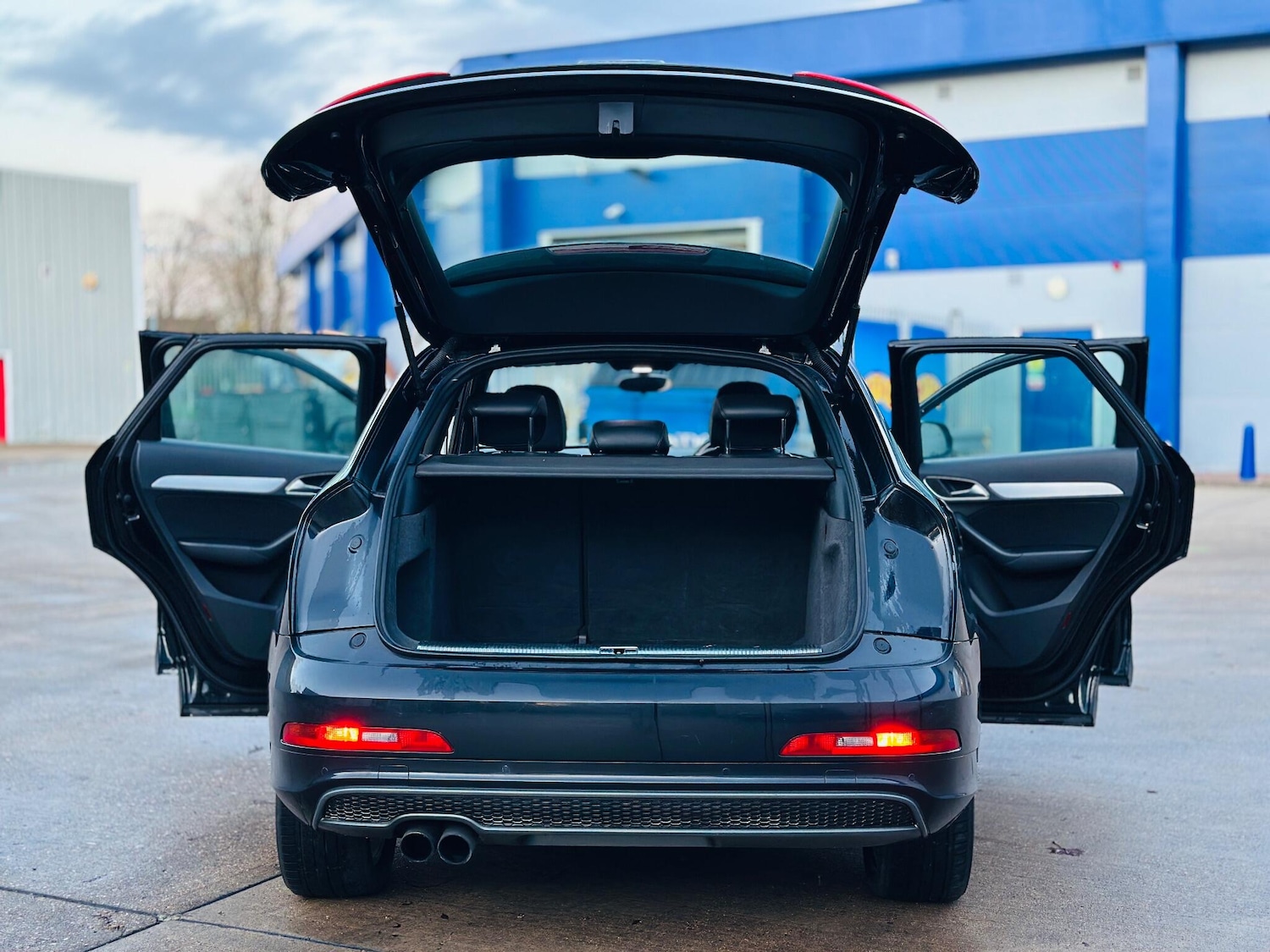 Used Audi Q3 2012 for sale - 76688719: Photo 48