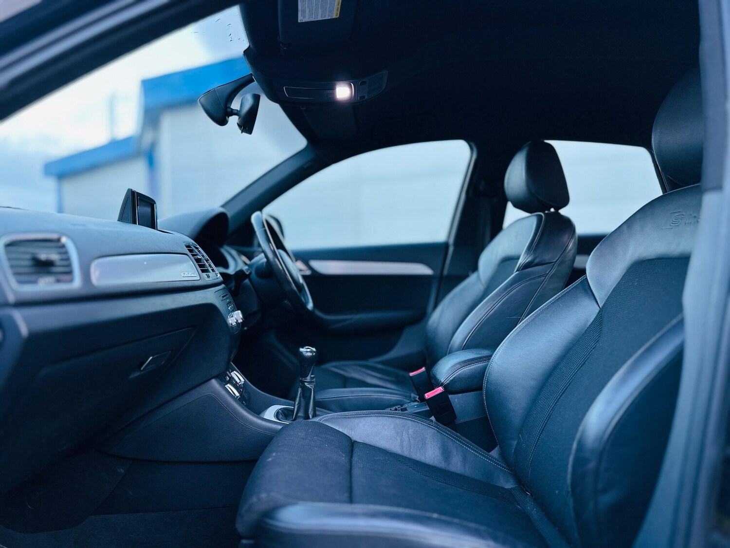 Used Audi Q3 2012 for sale - 76688719: Photo 53