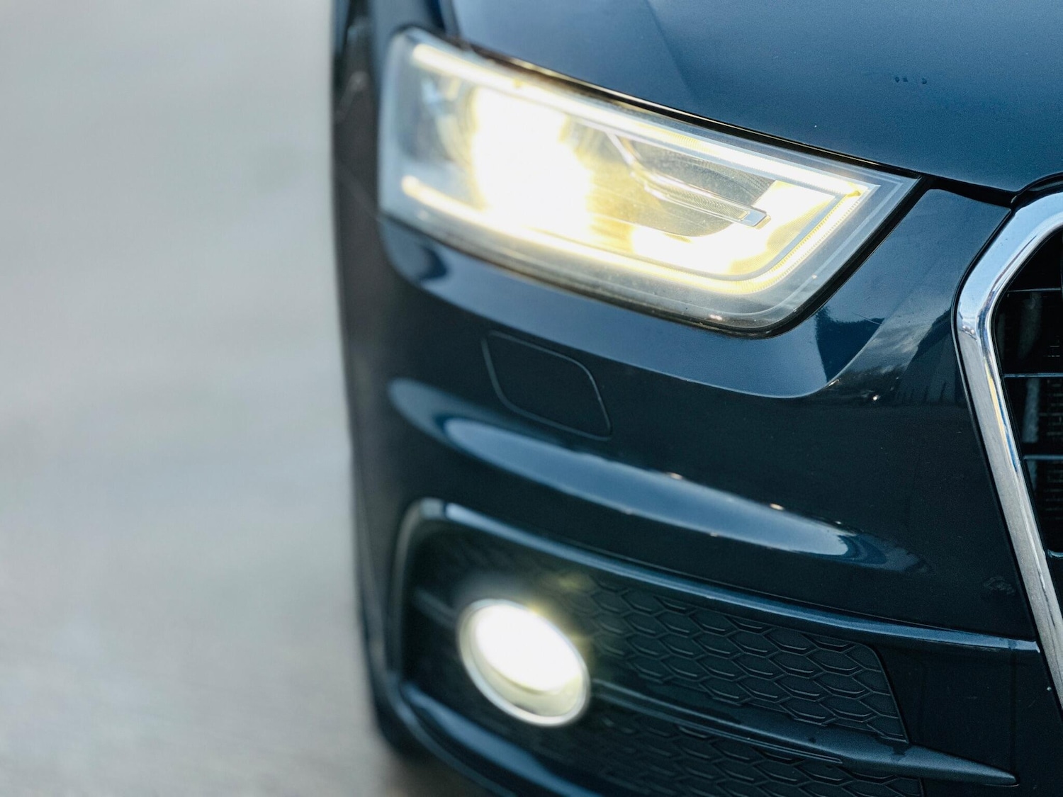 Used Audi Q3 2012 for sale - 76688719: Photo 61