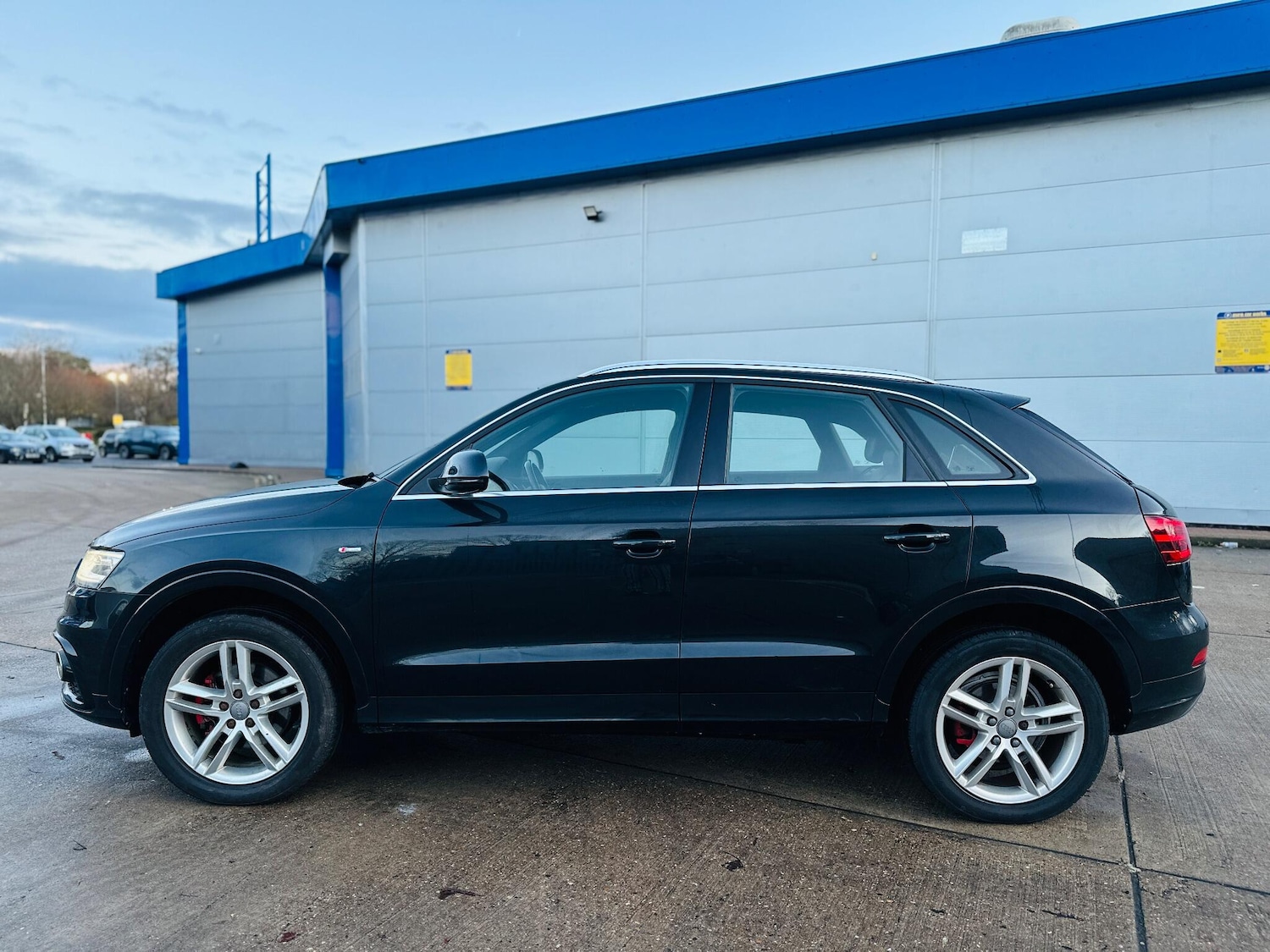 Used Audi Q3 2012 for sale - 76688719: Photo 9