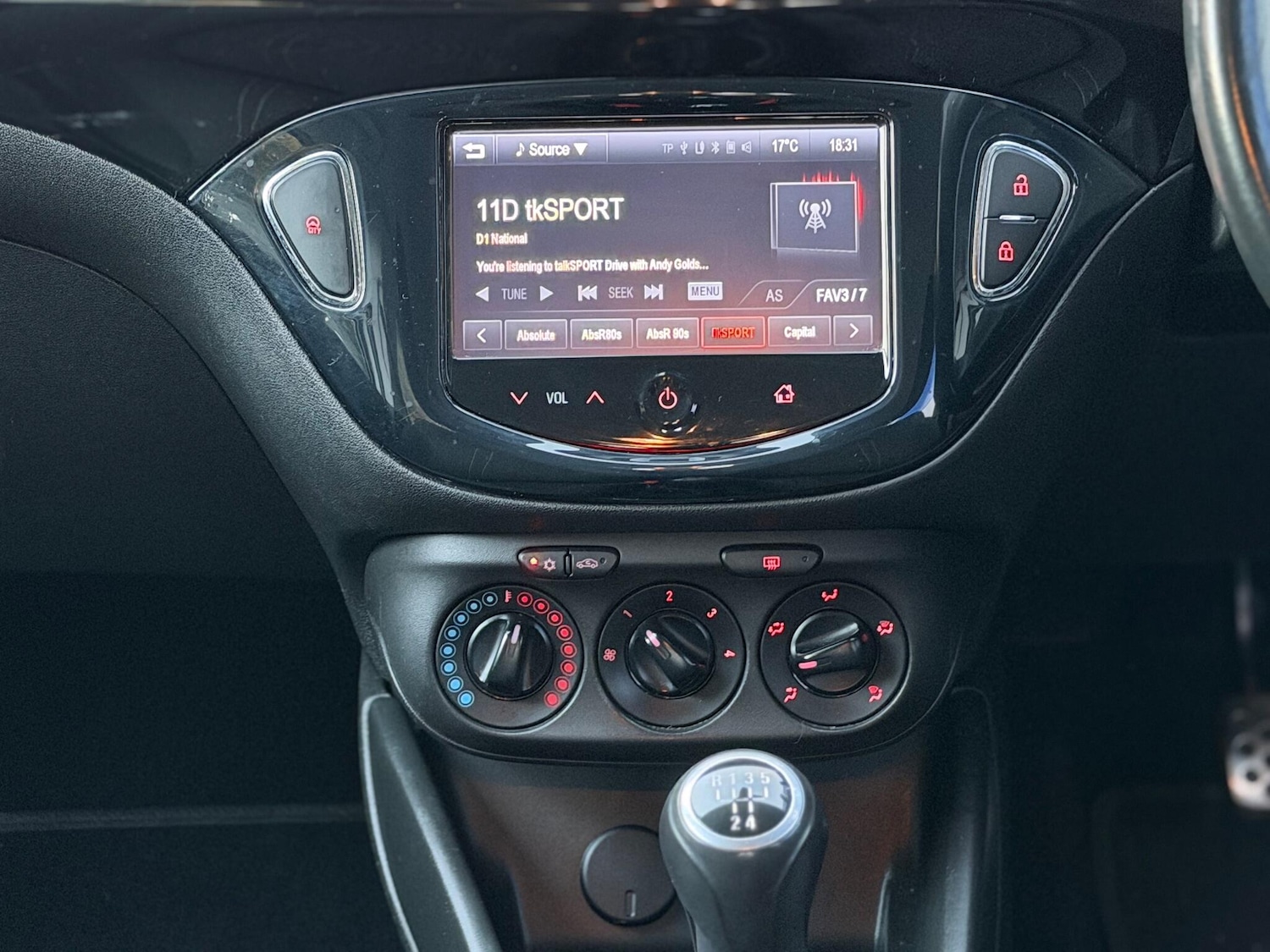 Used Vauxhall Corsa 2015 for sale - 76072382: Photo 13