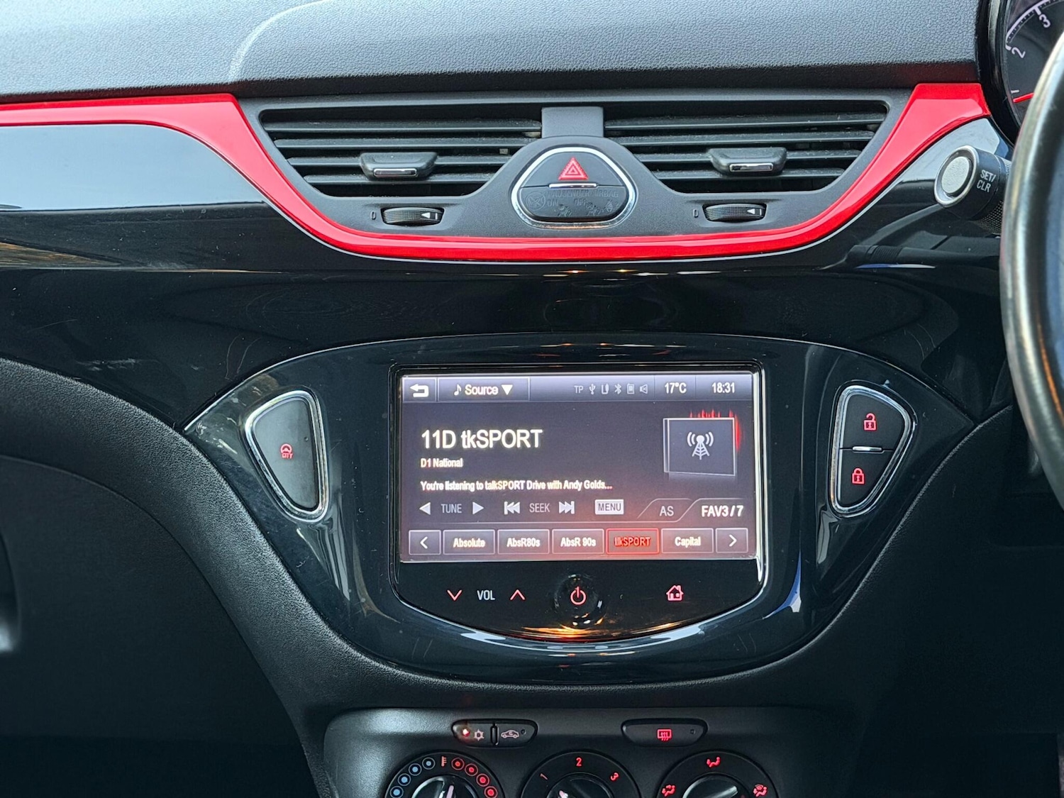 Used Vauxhall Corsa 2015 for sale - 76072382: Photo 15
