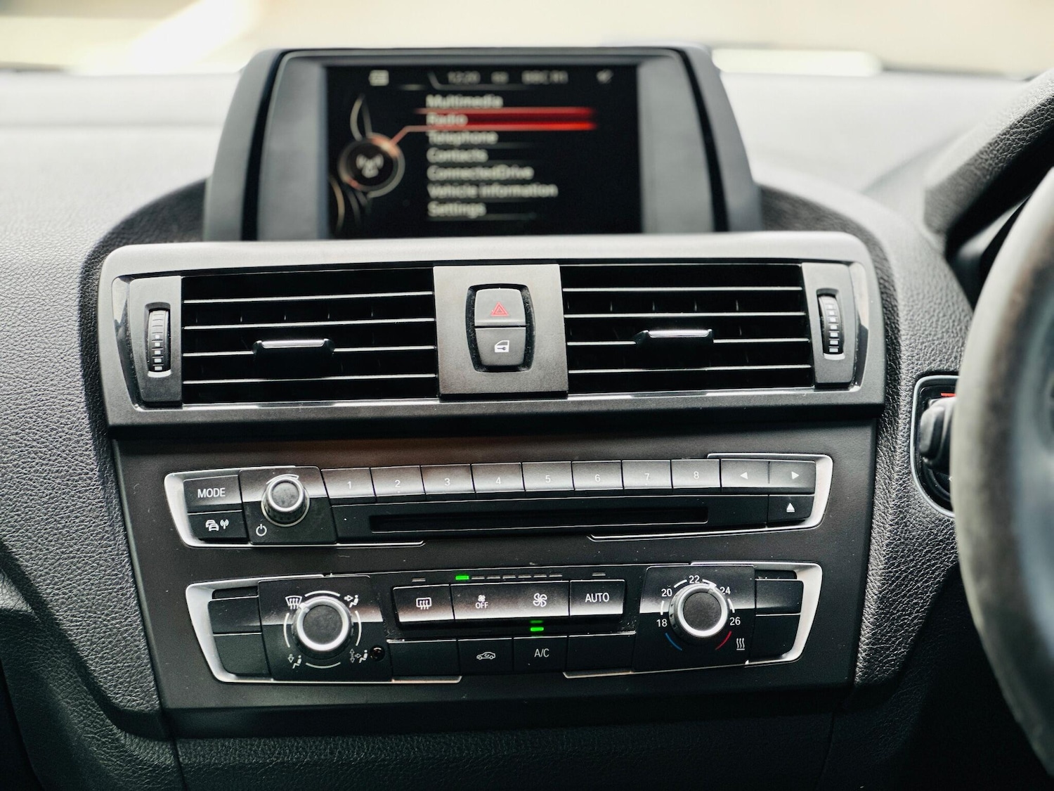 Used BMW 2 Series 2015 for sale - 76260613: Photo 20