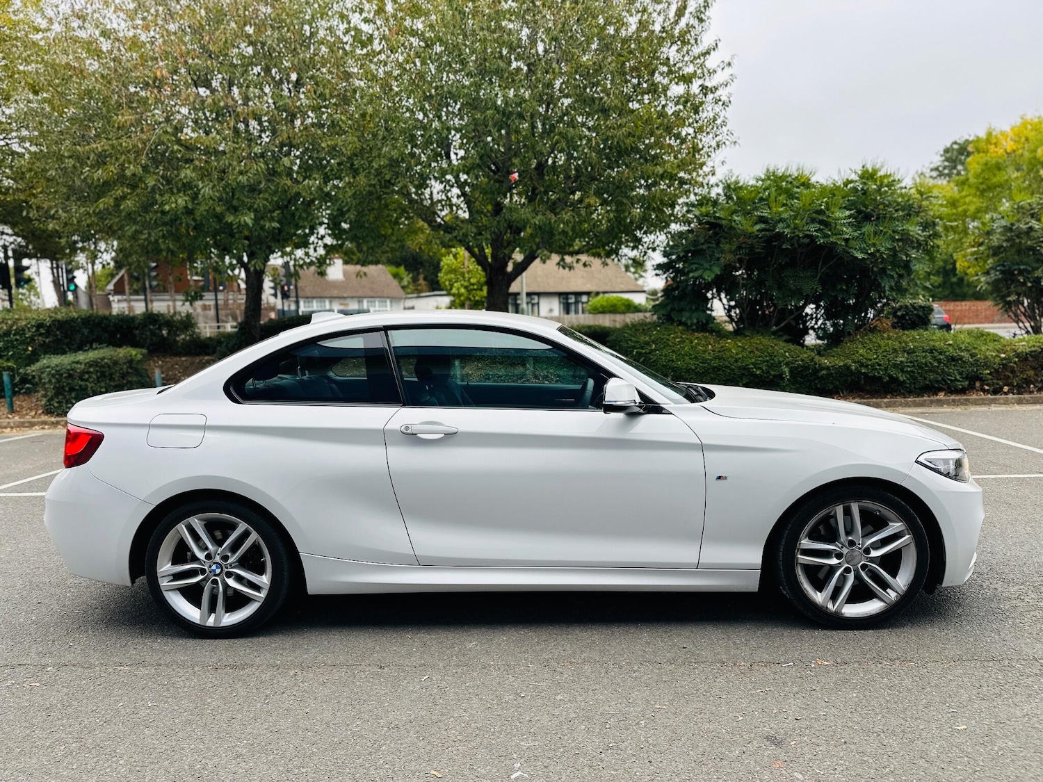 Used BMW 2 Series 2015 for sale - 76260613: Photo 8
