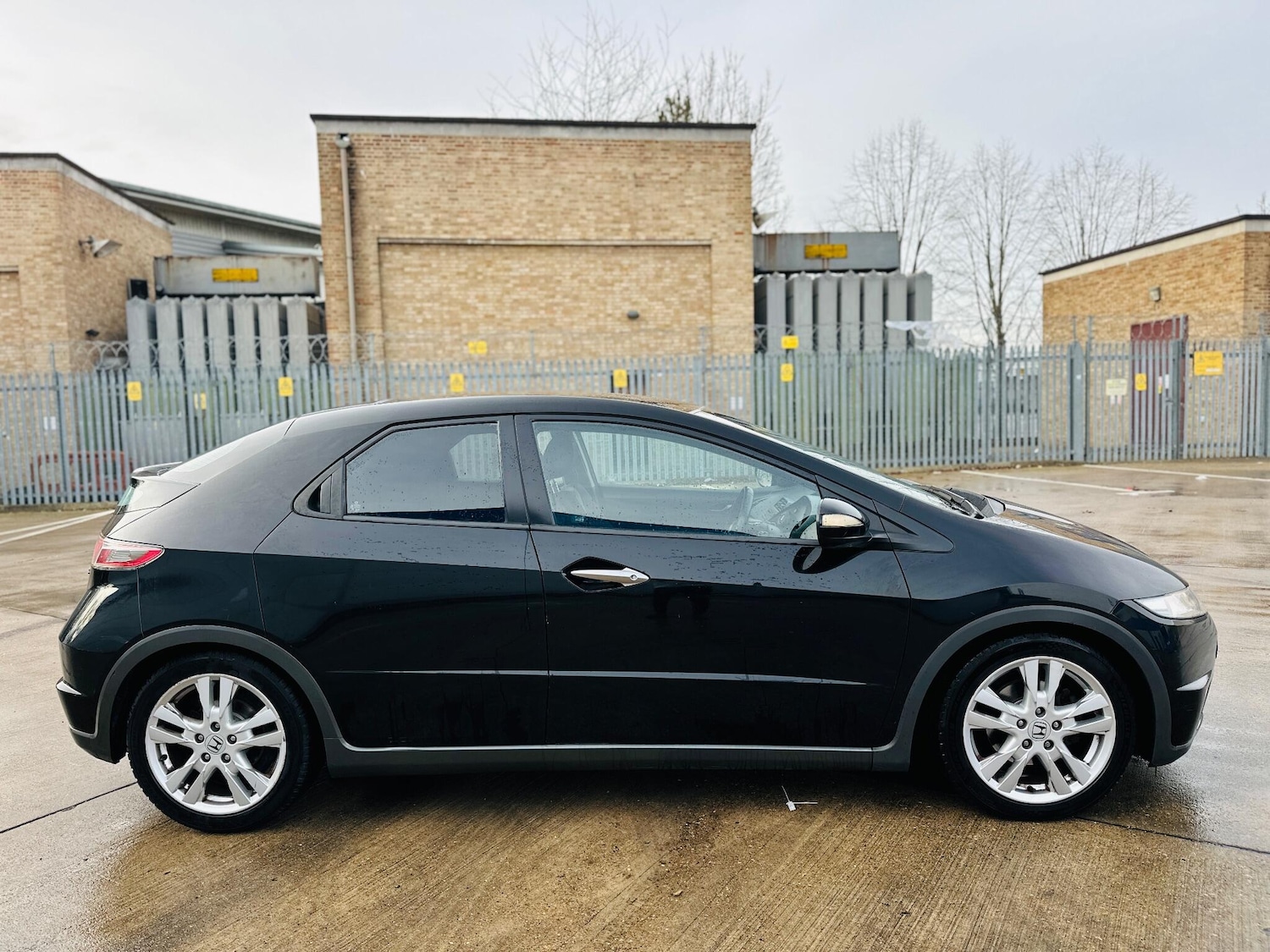 Used Honda Civic 2011 for sale - 77084455: Photo 43