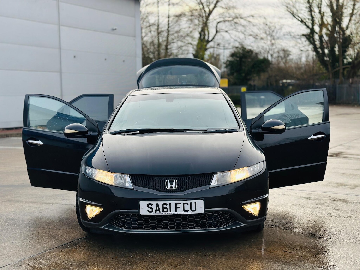 Used Honda Civic 2011 for sale - 77084455: Photo 45