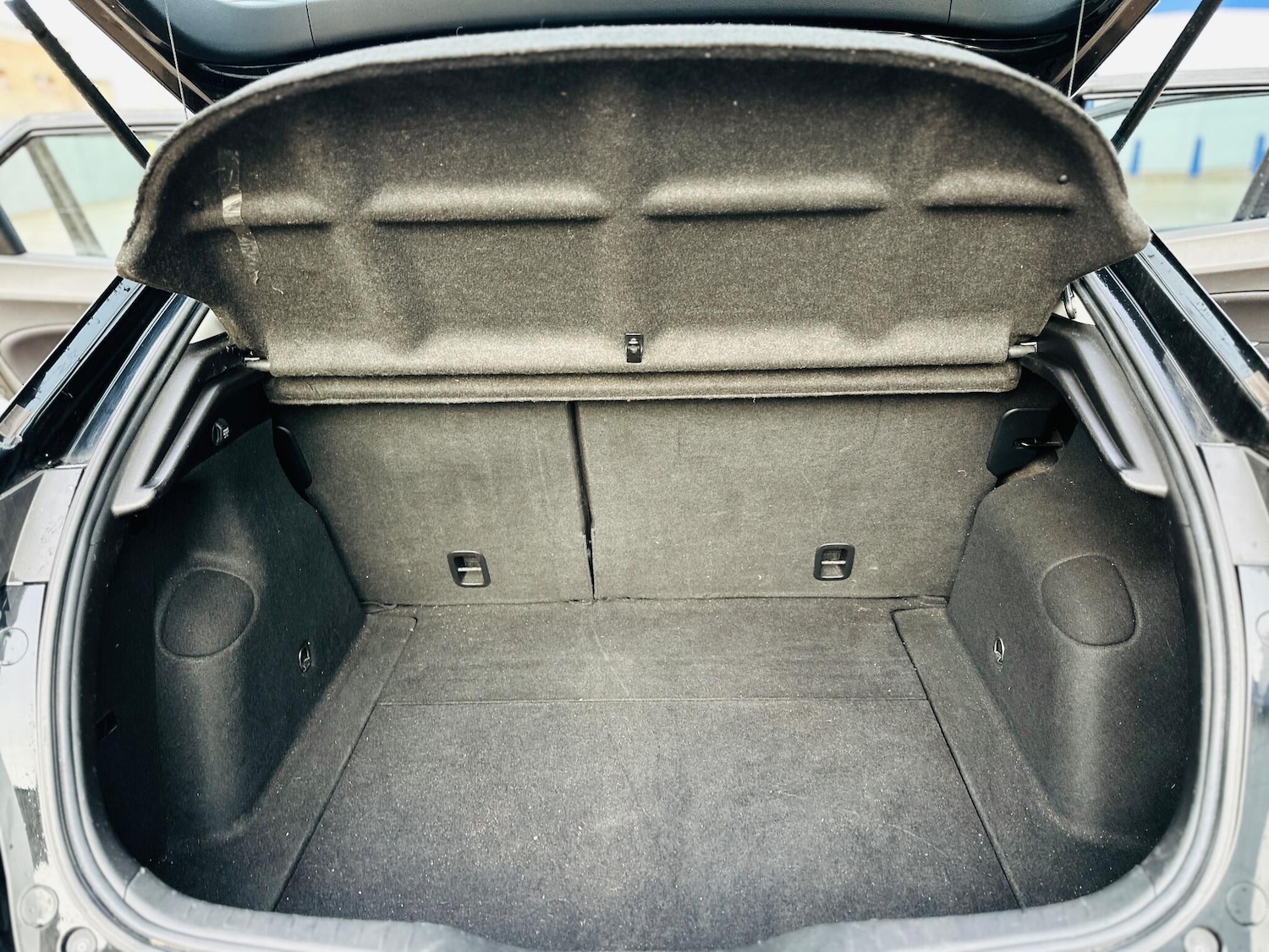 Used Honda Civic 2011 for sale - 77084455: Photo 47