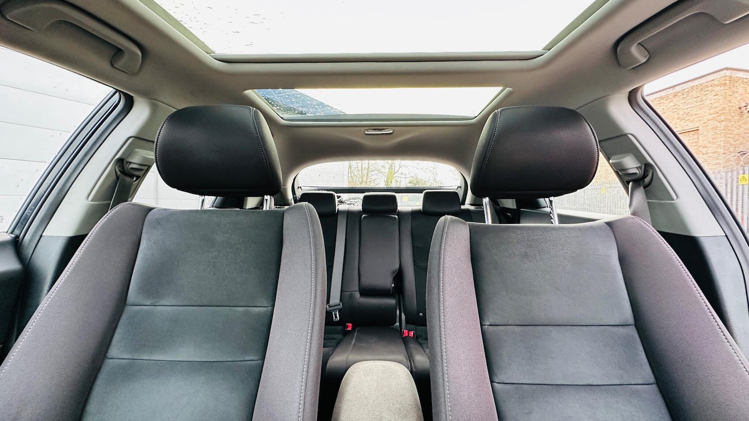 Used Honda Civic 2011 for sale - 77084455: Photo 53