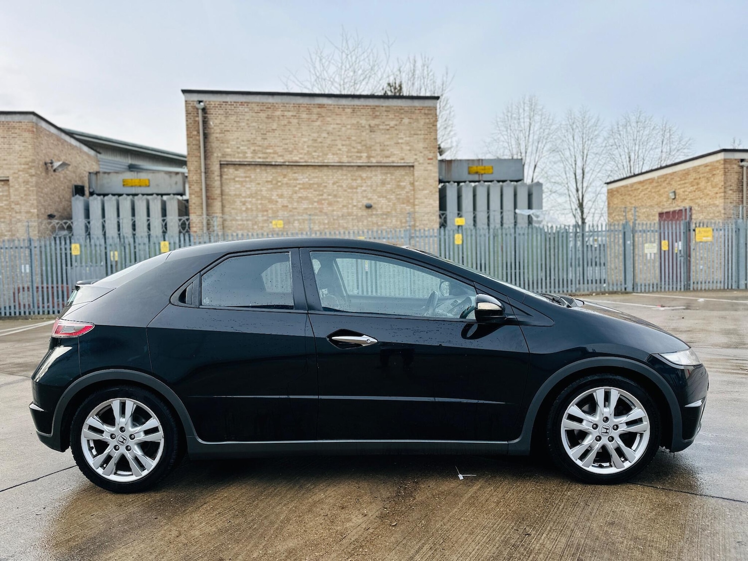 Used Honda Civic 2011 for sale - 77084455: Photo 8