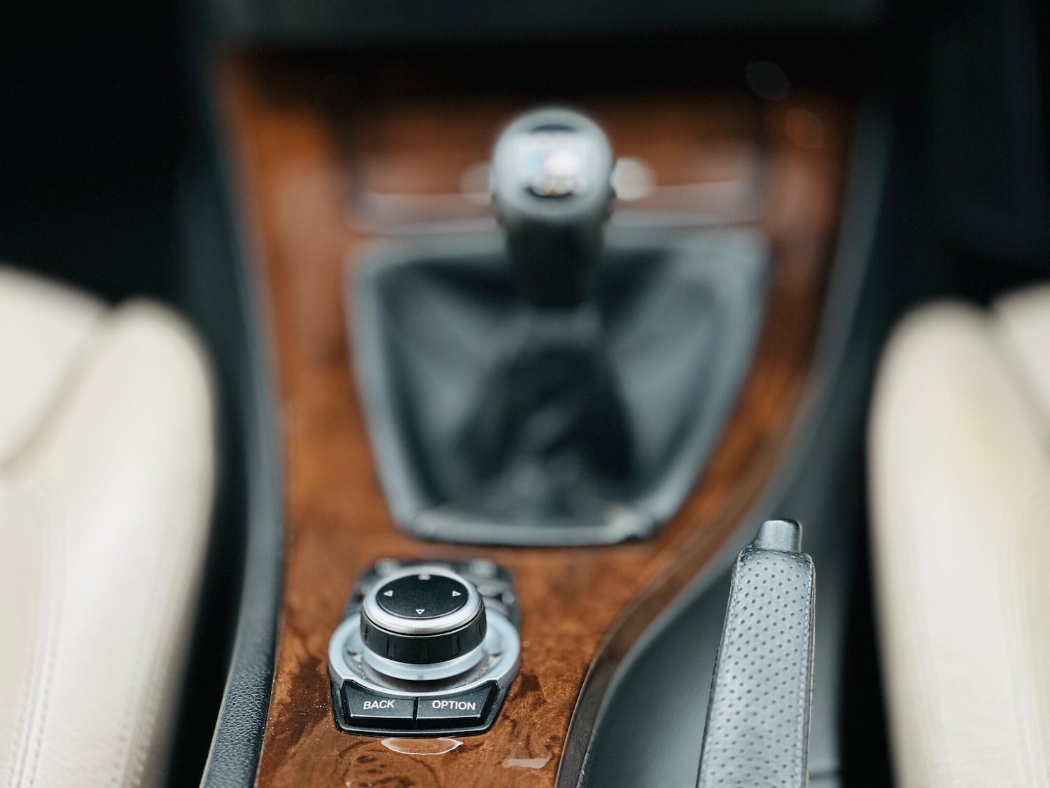 Used BMW 3 Series 2010 for sale - 76423508: Photo 21