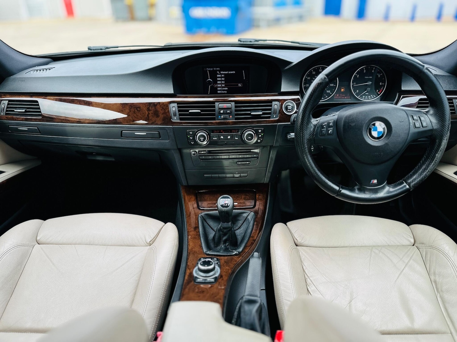 Used BMW 3 Series 2010 for sale - 76423508: Photo 22