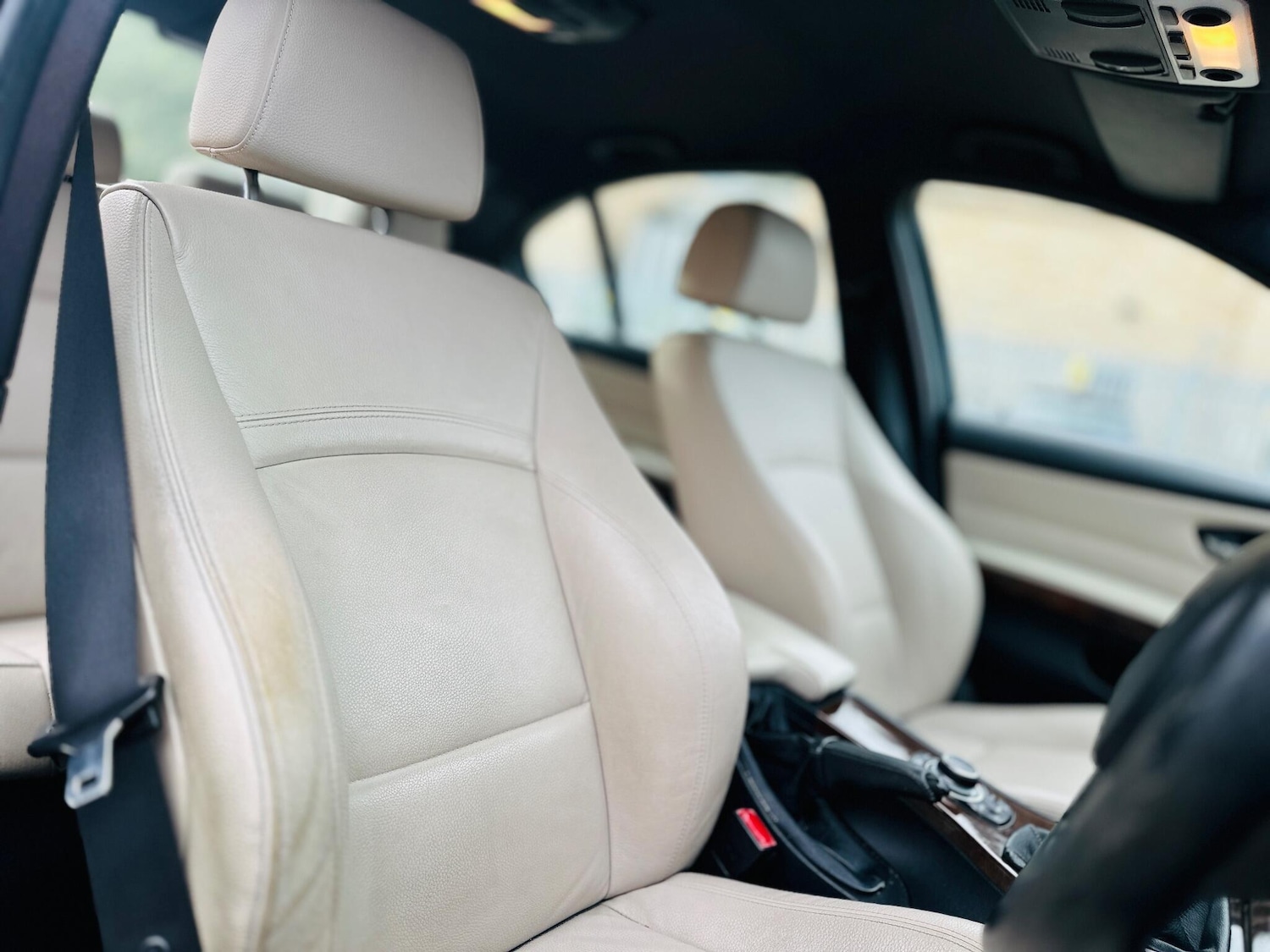 Used BMW 3 Series 2010 for sale - 76423508: Photo 24