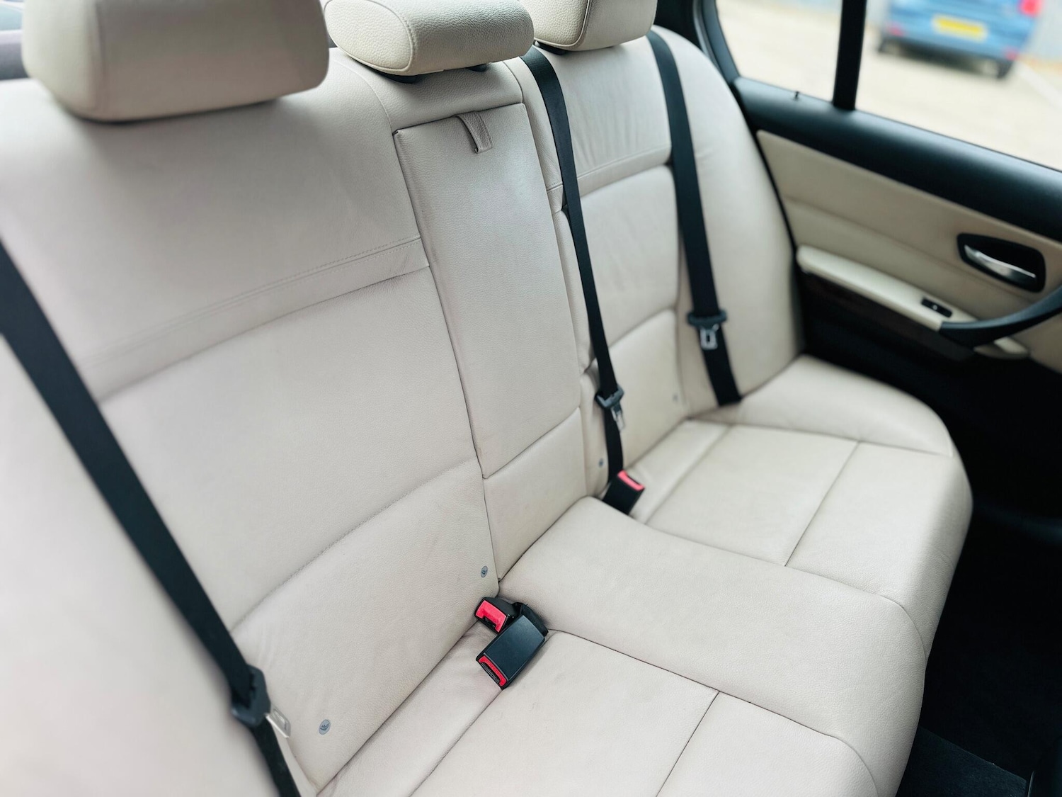 Used BMW 3 Series 2010 for sale - 76423508: Photo 31