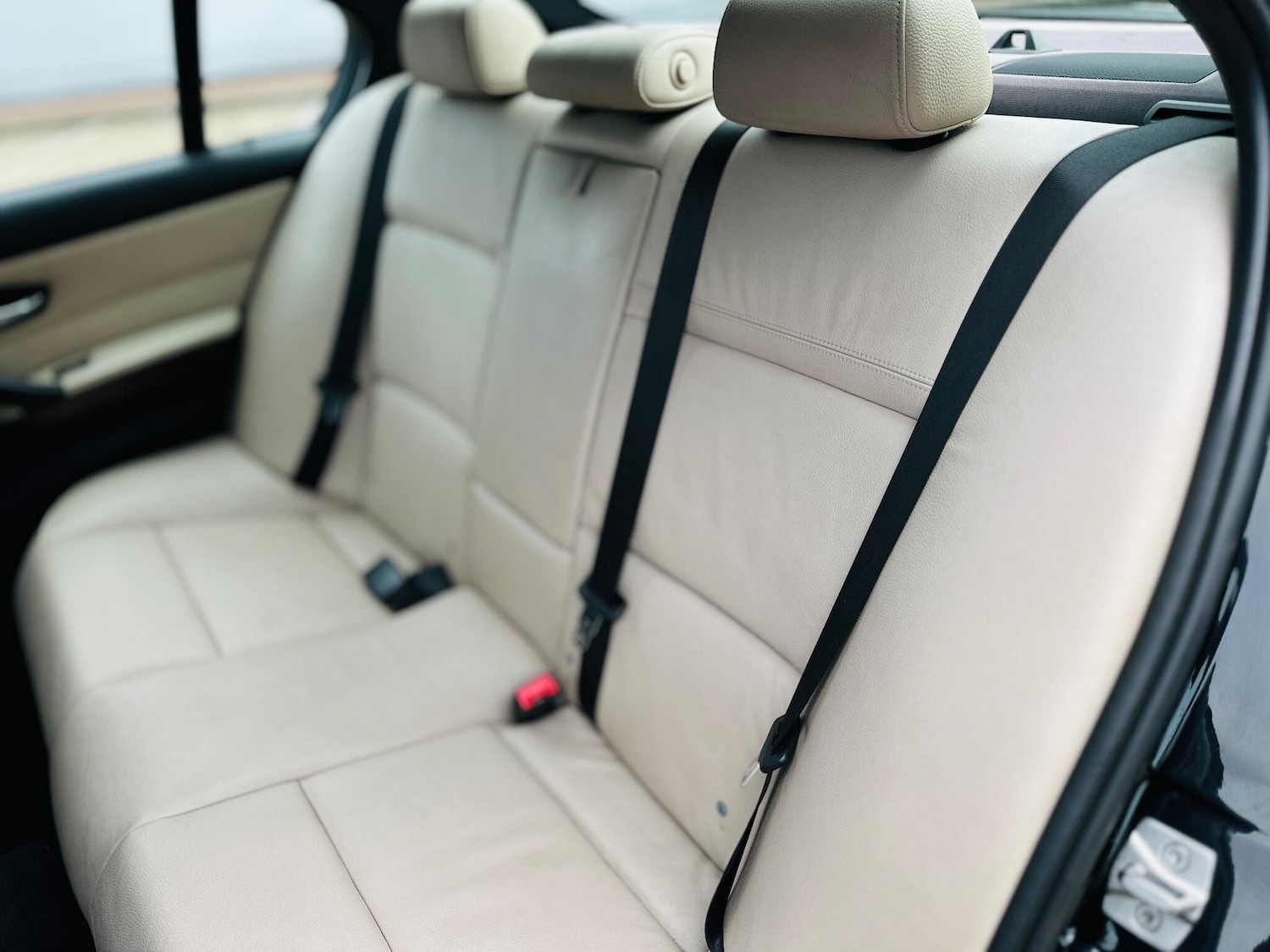 Used BMW 3 Series 2010 for sale - 76423508: Photo 33