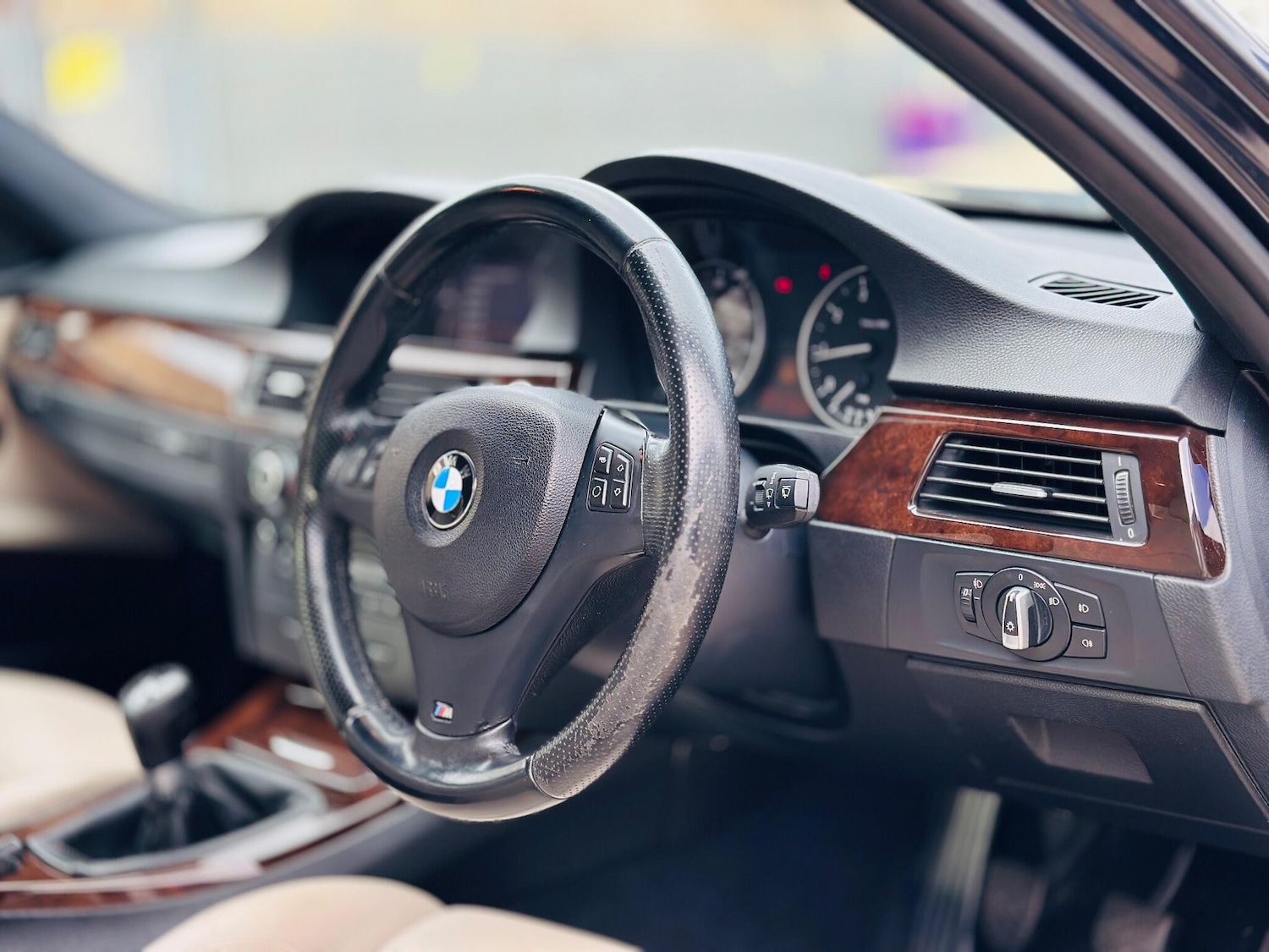 Used BMW 3 Series 2010 for sale - 76423508: Photo 49