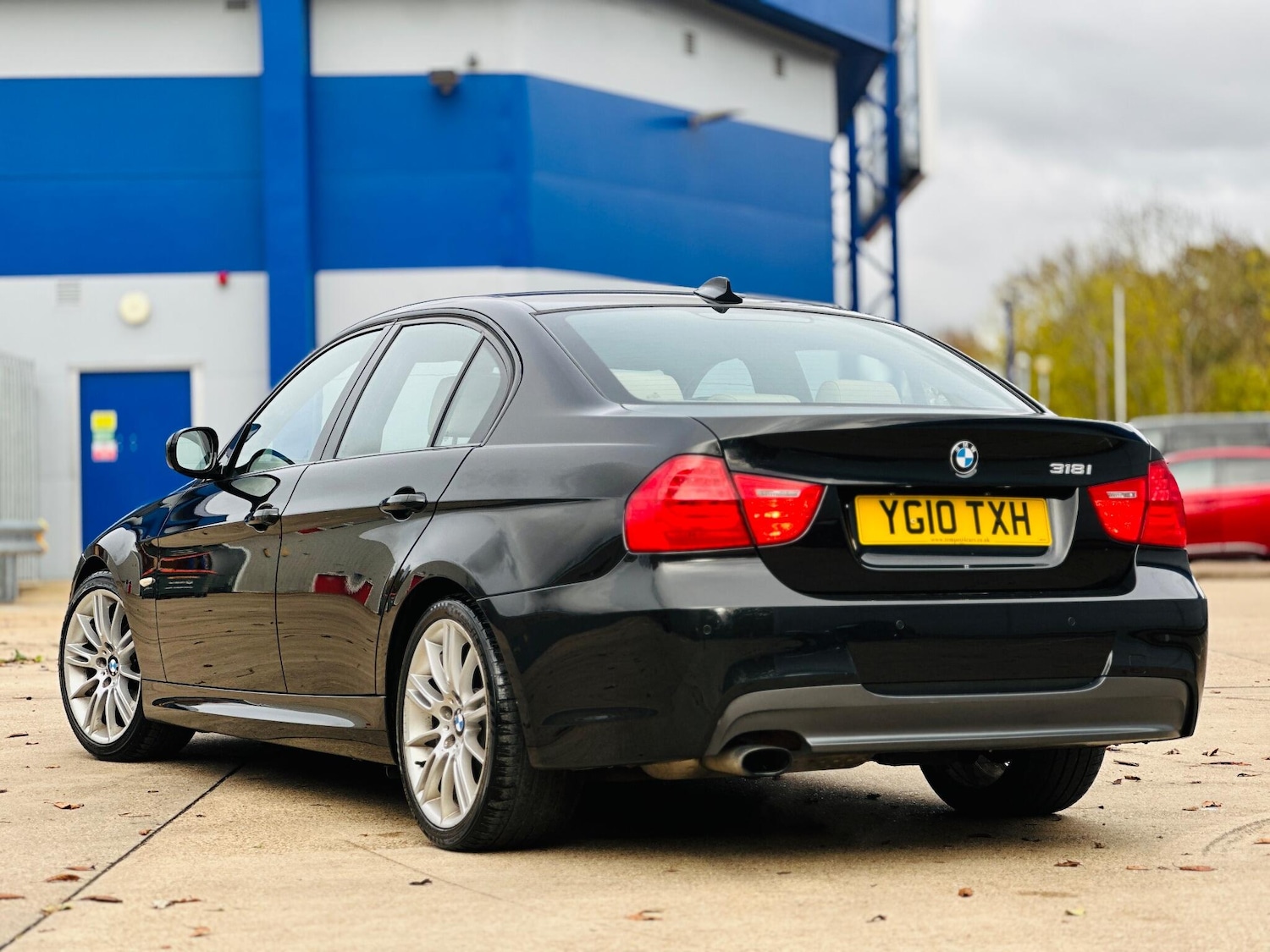 Used BMW 3 Series 2010 for sale - 76423508: Photo 5