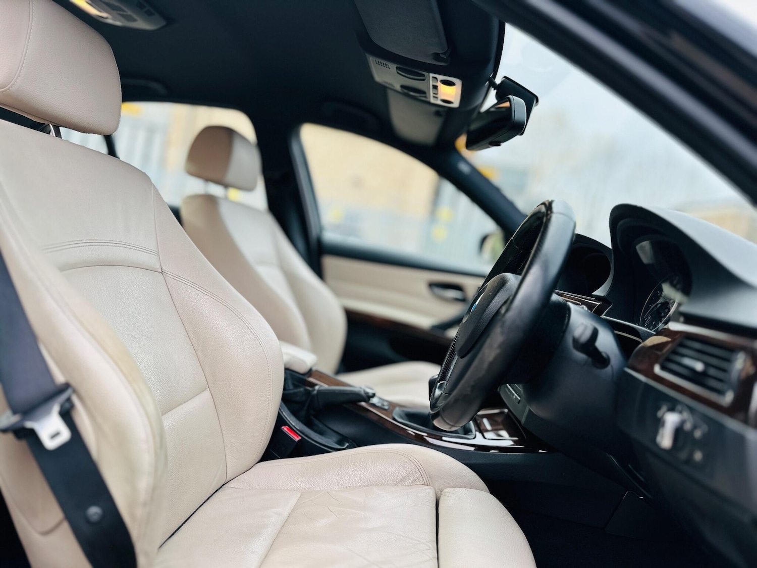 Used BMW 3 Series 2010 for sale - 76423508: Photo 50