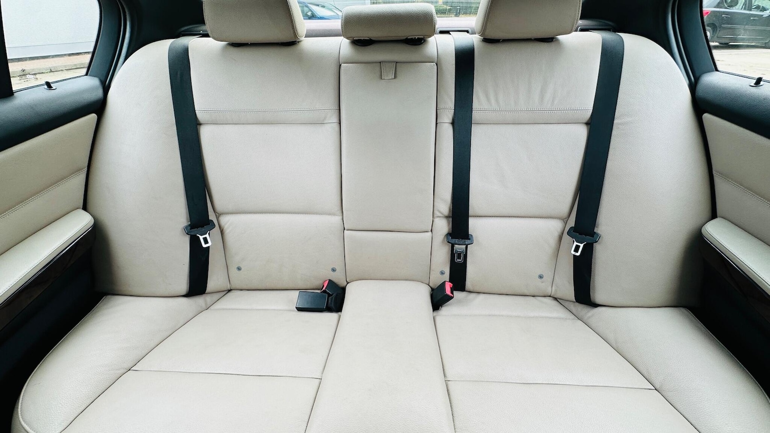 Used BMW 3 Series 2010 for sale - 76423508: Photo 58