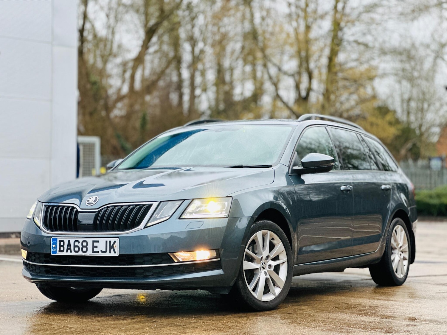 Used Skoda Octavia 2019 for sale - 77612652: Photo 2