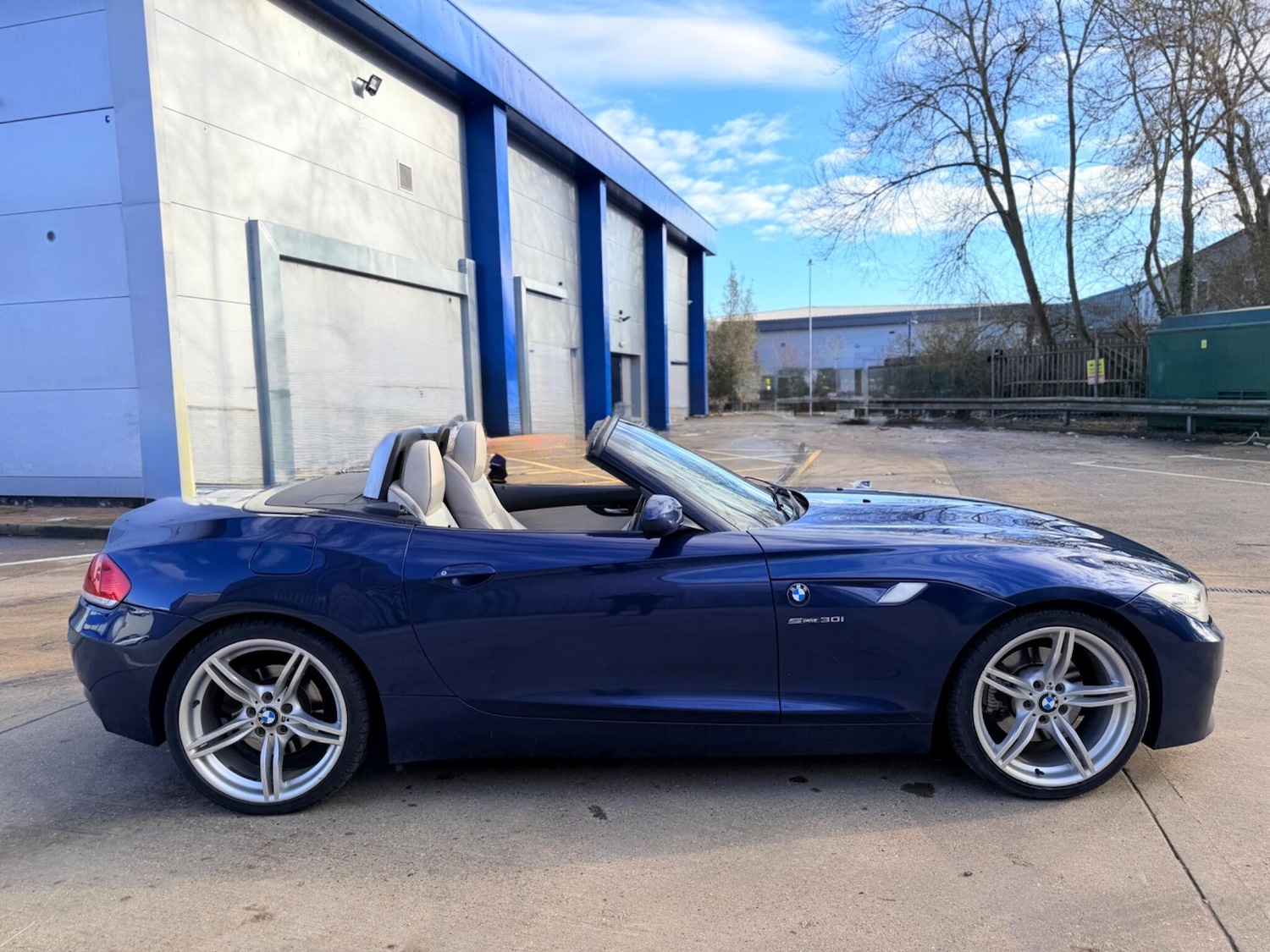 Used BMW Z4 2011 for sale - 77440972: Photo 39