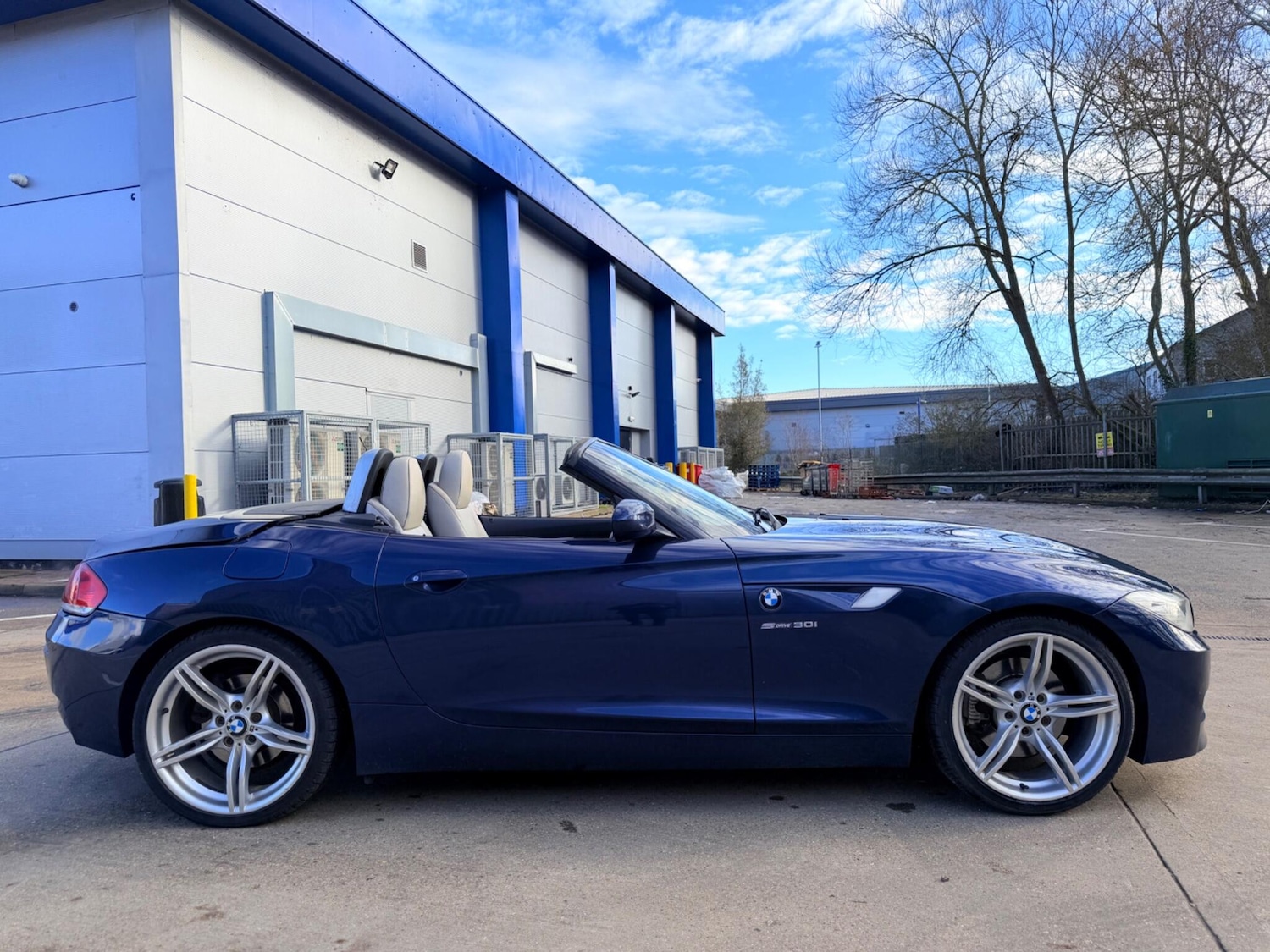 Used BMW Z4 2011 for sale - 77440972: Photo 40