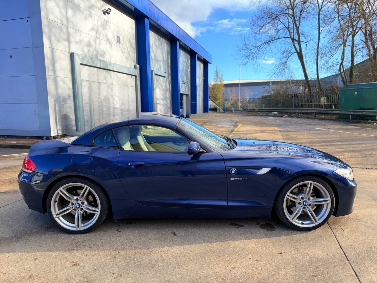 Used BMW Z4 2011 for sale - 77440972: Photo 43