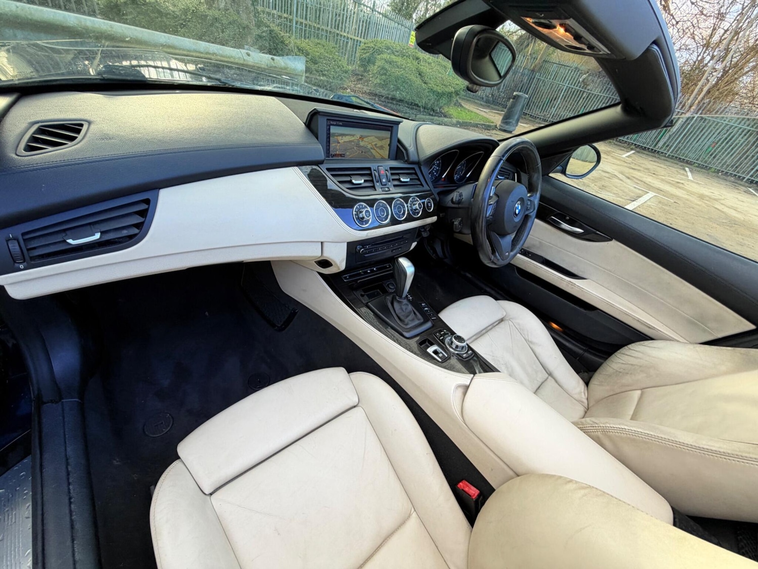 Used BMW Z4 2011 for sale - 77440972: Photo 48