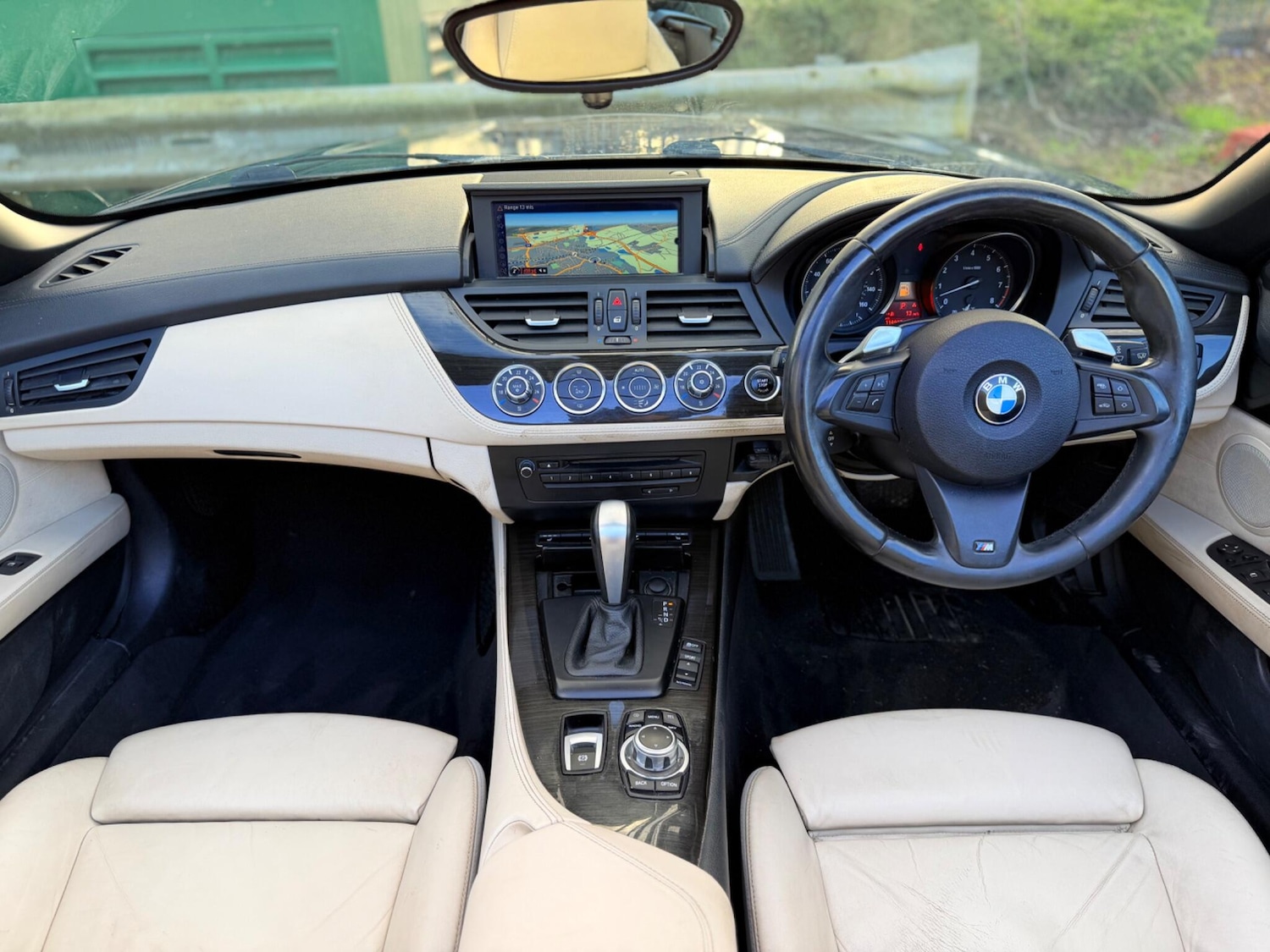 Used BMW Z4 2011 for sale - 77440972: Photo 54