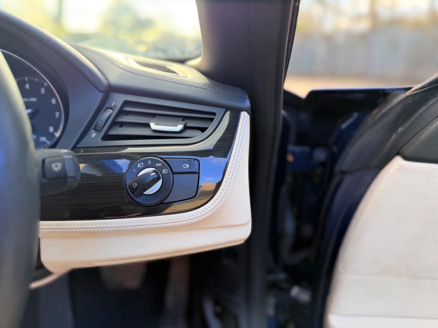 Used BMW Z4 2011 for sale - 77440972: Photo 63