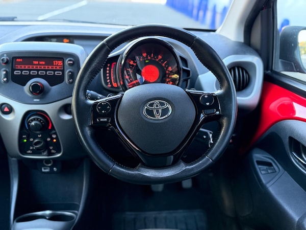 Used Toyota AYGO 2017 for sale - 76013240: Photo 12