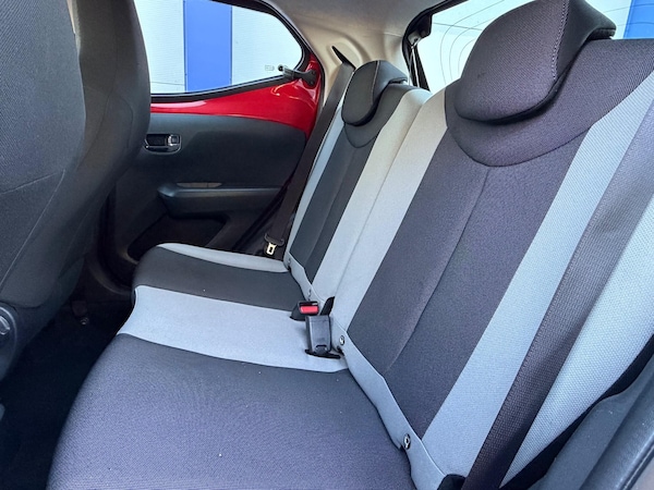 Used Toyota AYGO 2017 for sale - 76013240: Photo 18