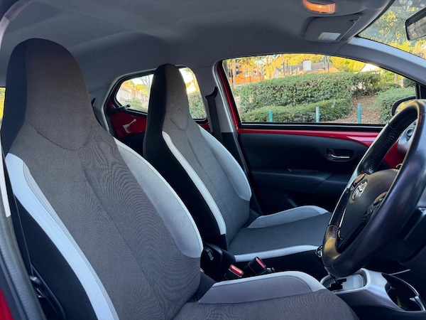 Used Toyota AYGO 2017 for sale - 76013240: Photo 21