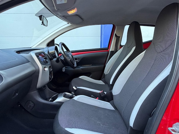 Used Toyota AYGO 2017 for sale - 76013240: Photo 24