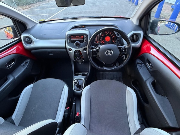 Used Toyota AYGO 2017 for sale - 76013240: Photo 3
