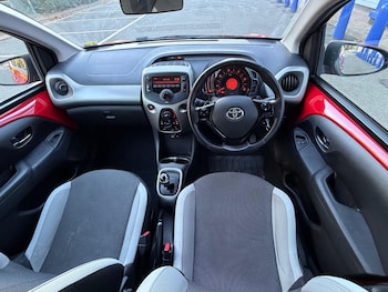 Used Toyota AYGO 2017 for sale - 76013240: Photo 3