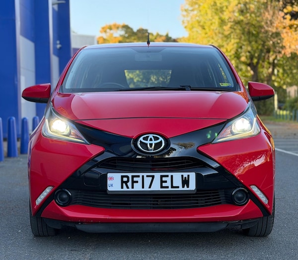 Used Toyota AYGO 2017 for sale - 76013240: Photo 6