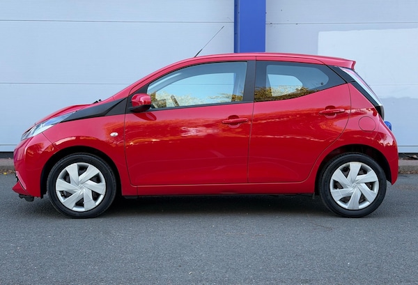 Used Toyota AYGO 2017 for sale - 76013240: Photo 9