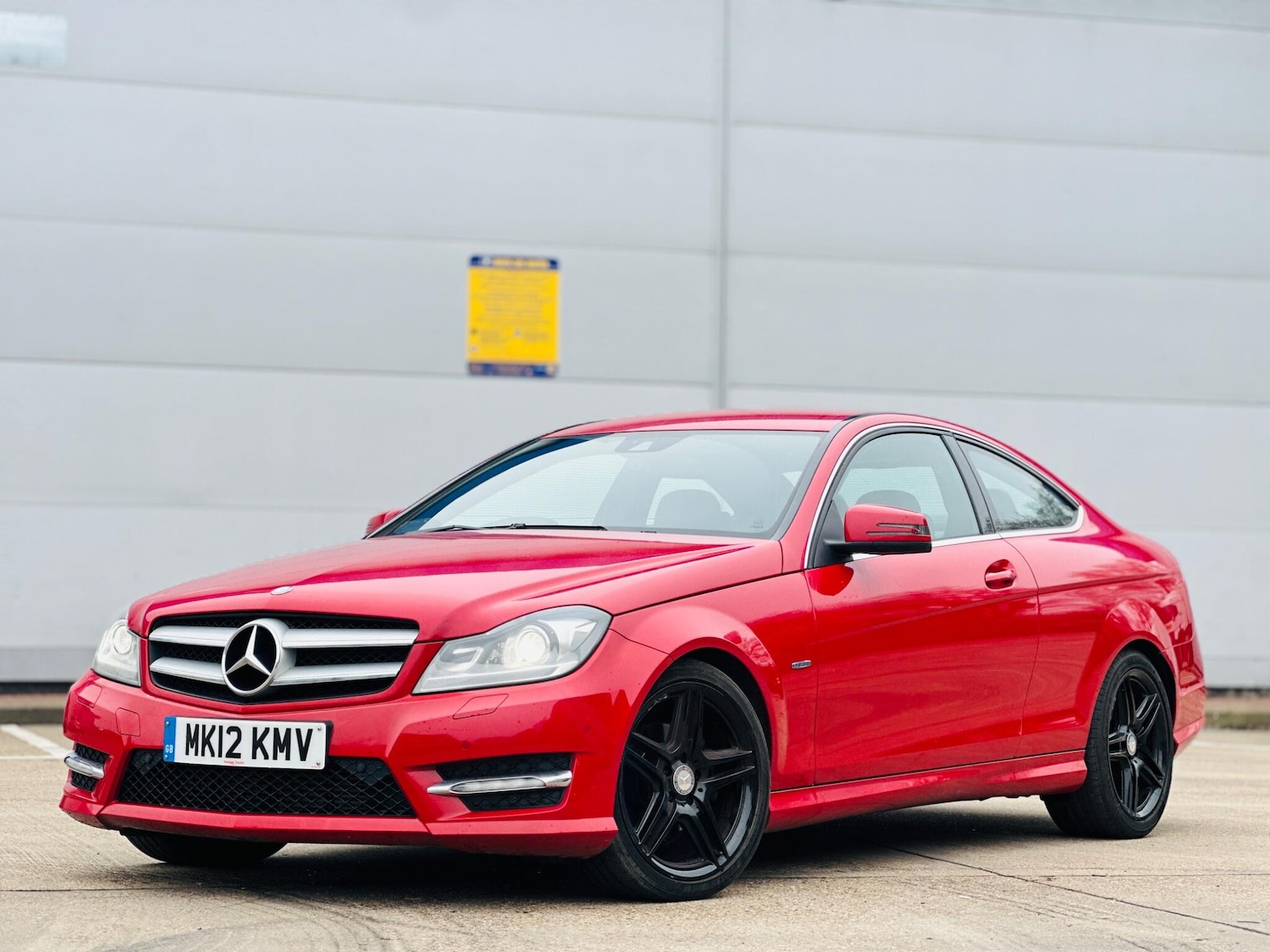 Used Mercedes-Benz C Class 2012 for sale - 77799207: Photo 2