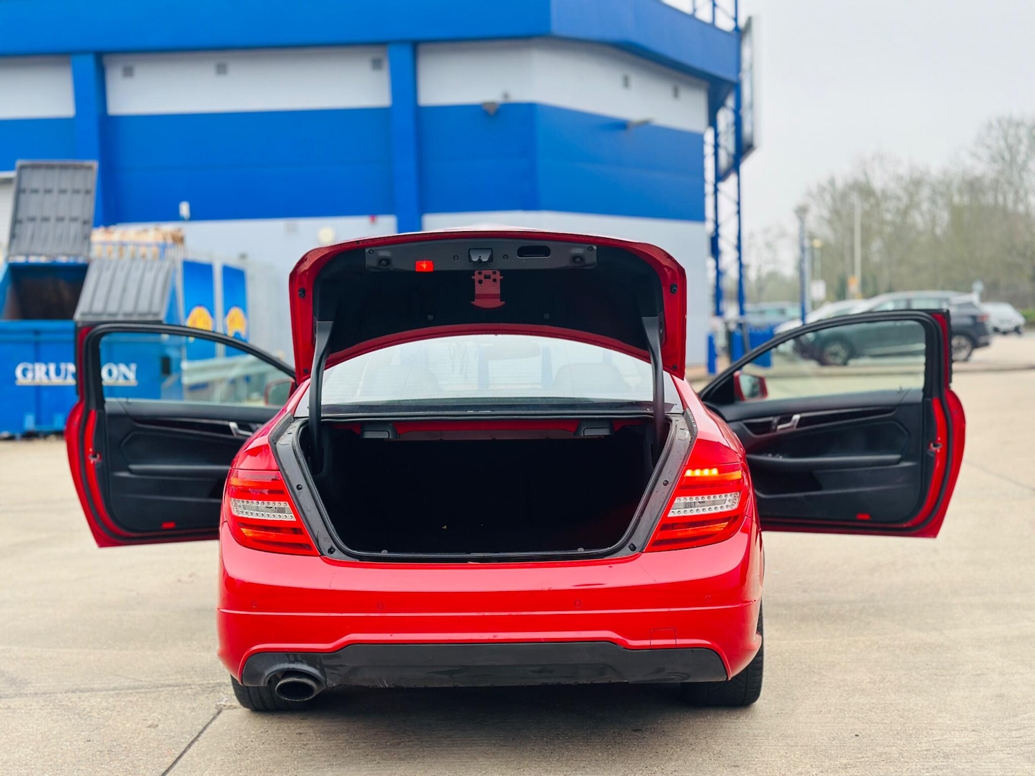 Used Mercedes-Benz C Class 2012 for sale - 77799207: Photo 32