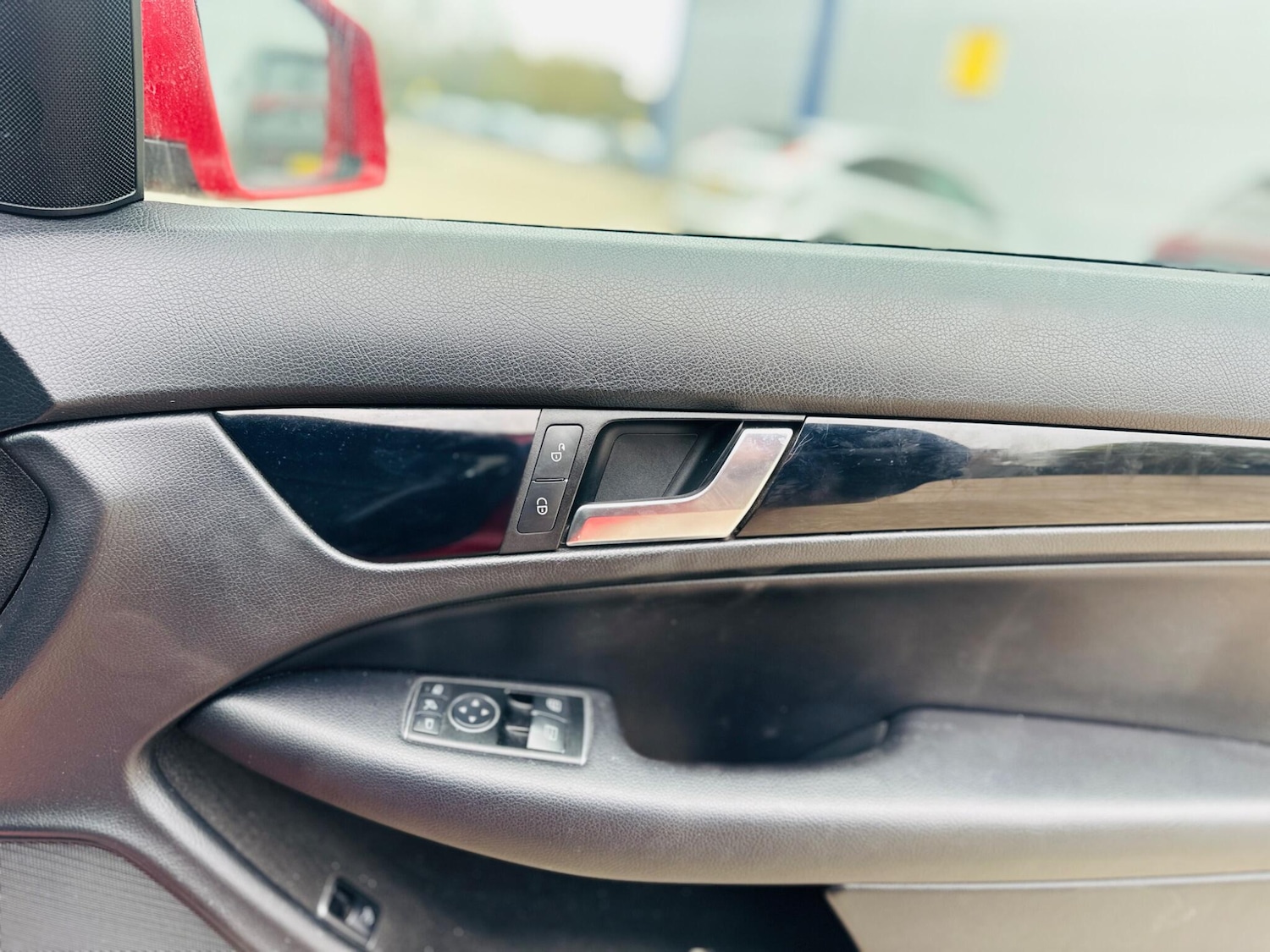 Used Mercedes-Benz C Class 2012 for sale - 77799207: Photo 51