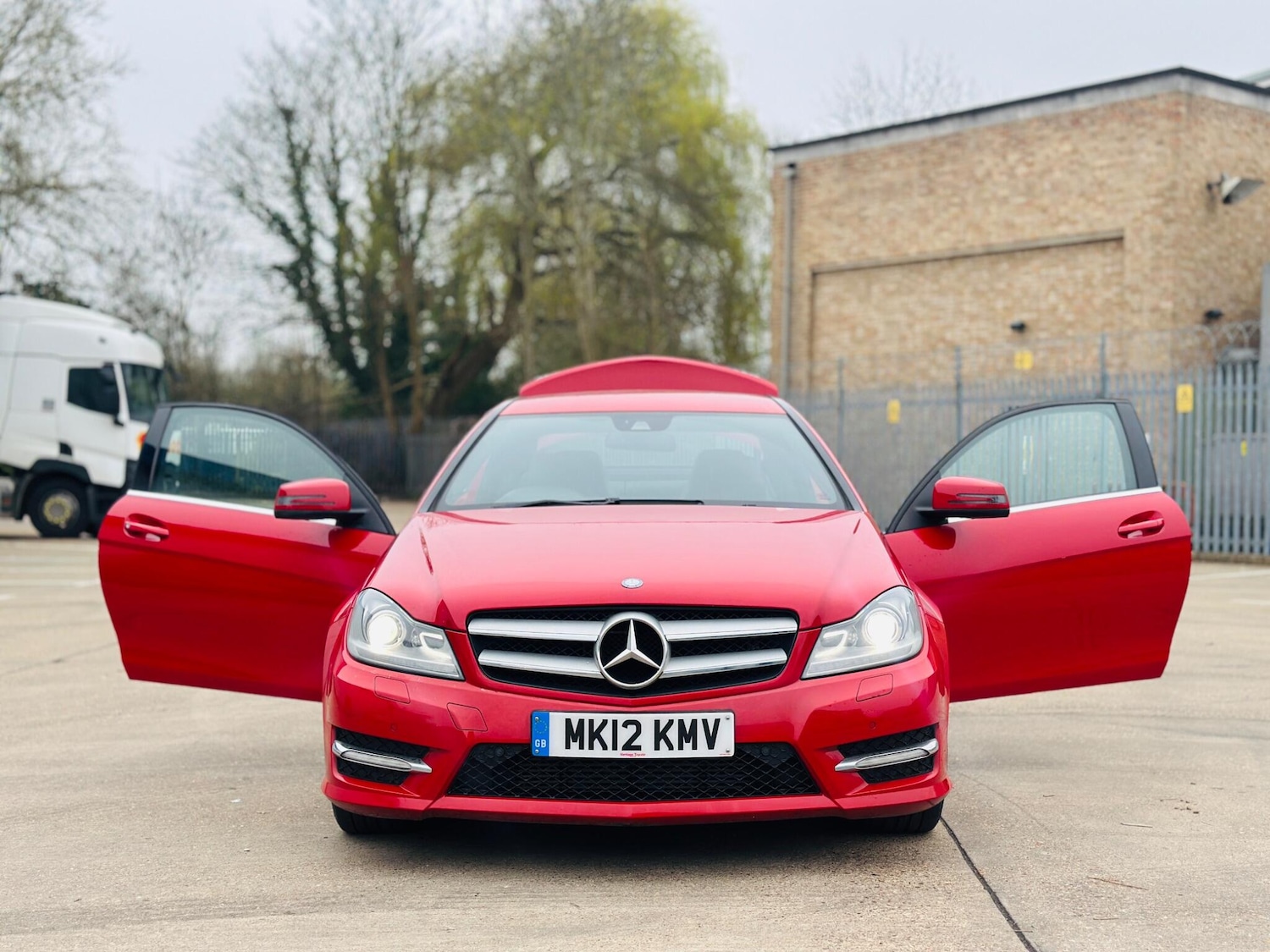 Used Mercedes-Benz C Class 2012 for sale - 77799207: Photo 54