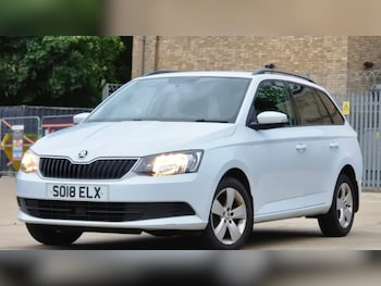 Used Skoda Fabia 2018 for sale - 79026383: Photo
