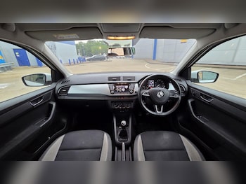Used Skoda Fabia 2018 for sale - 79026383: Photo