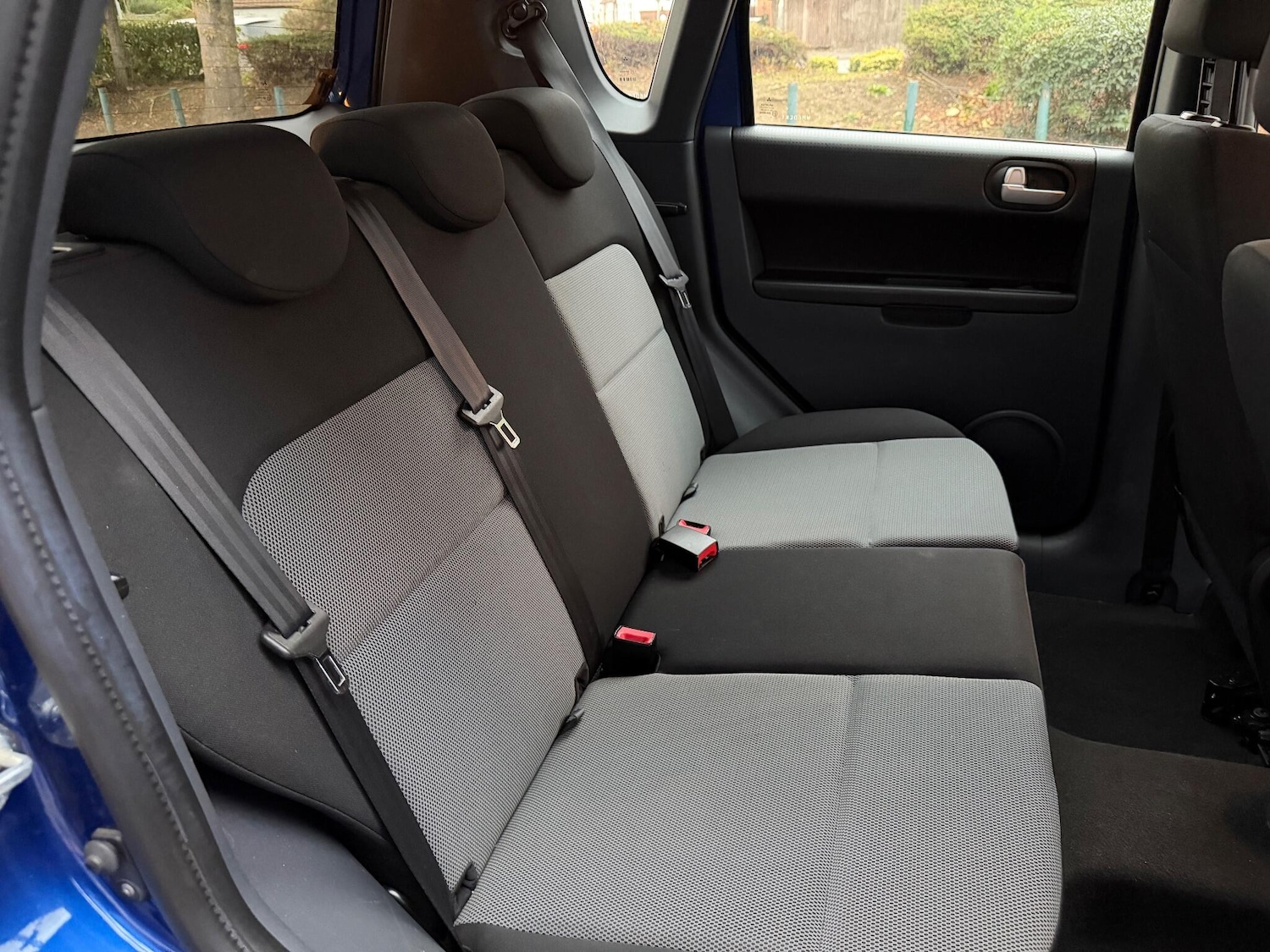 Used Mitsubishi Colt 2011 for sale - 76152493: Photo 16