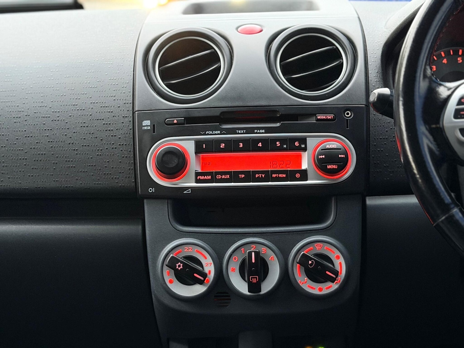 Used Mitsubishi Colt 2011 for sale - 76152493: Photo 30